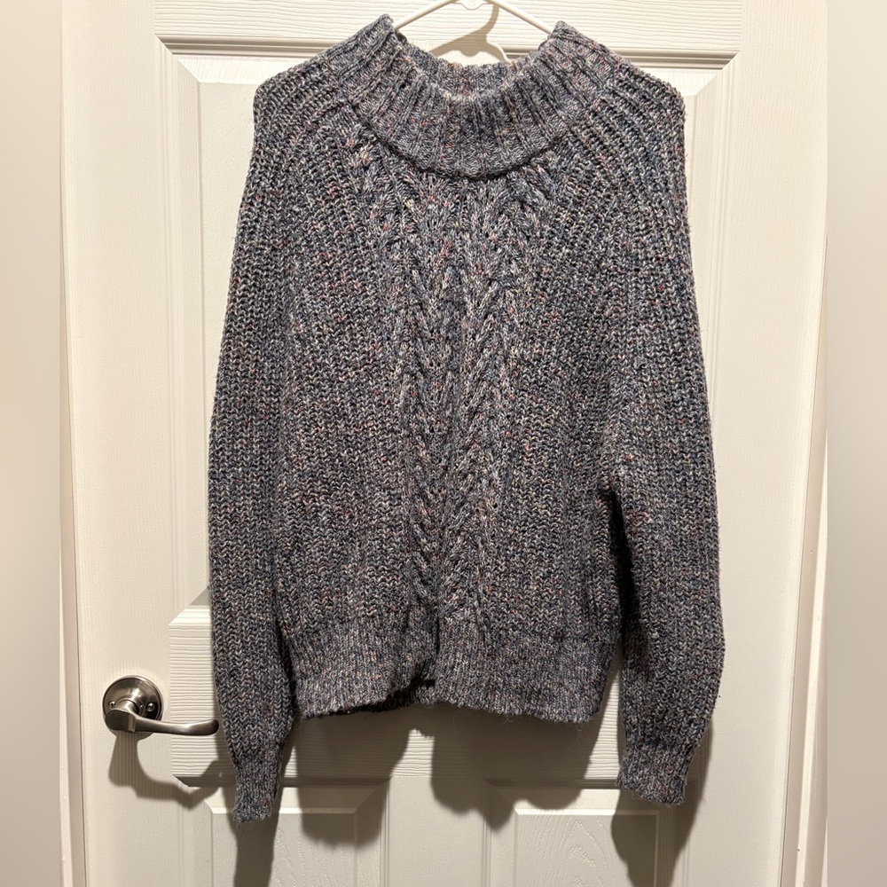 Time and Tru Women's Turtleneck Sweater - Gray